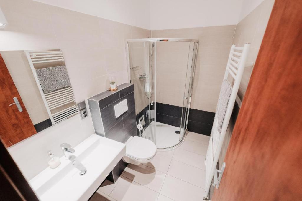 Citybeat Apartments, 400M From The Square Πίλζεν Εξωτερικό φωτογραφία