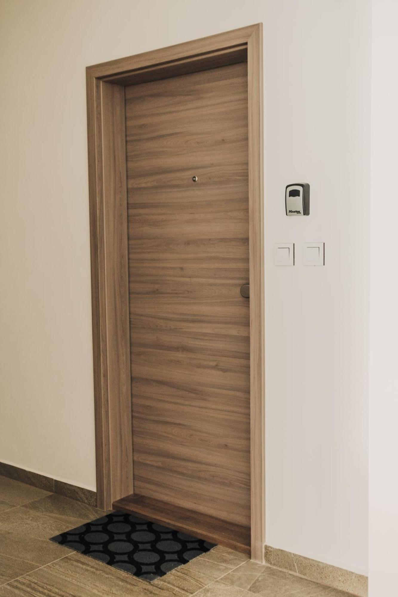 Citybeat Apartments, 400M From The Square Πίλζεν Εξωτερικό φωτογραφία