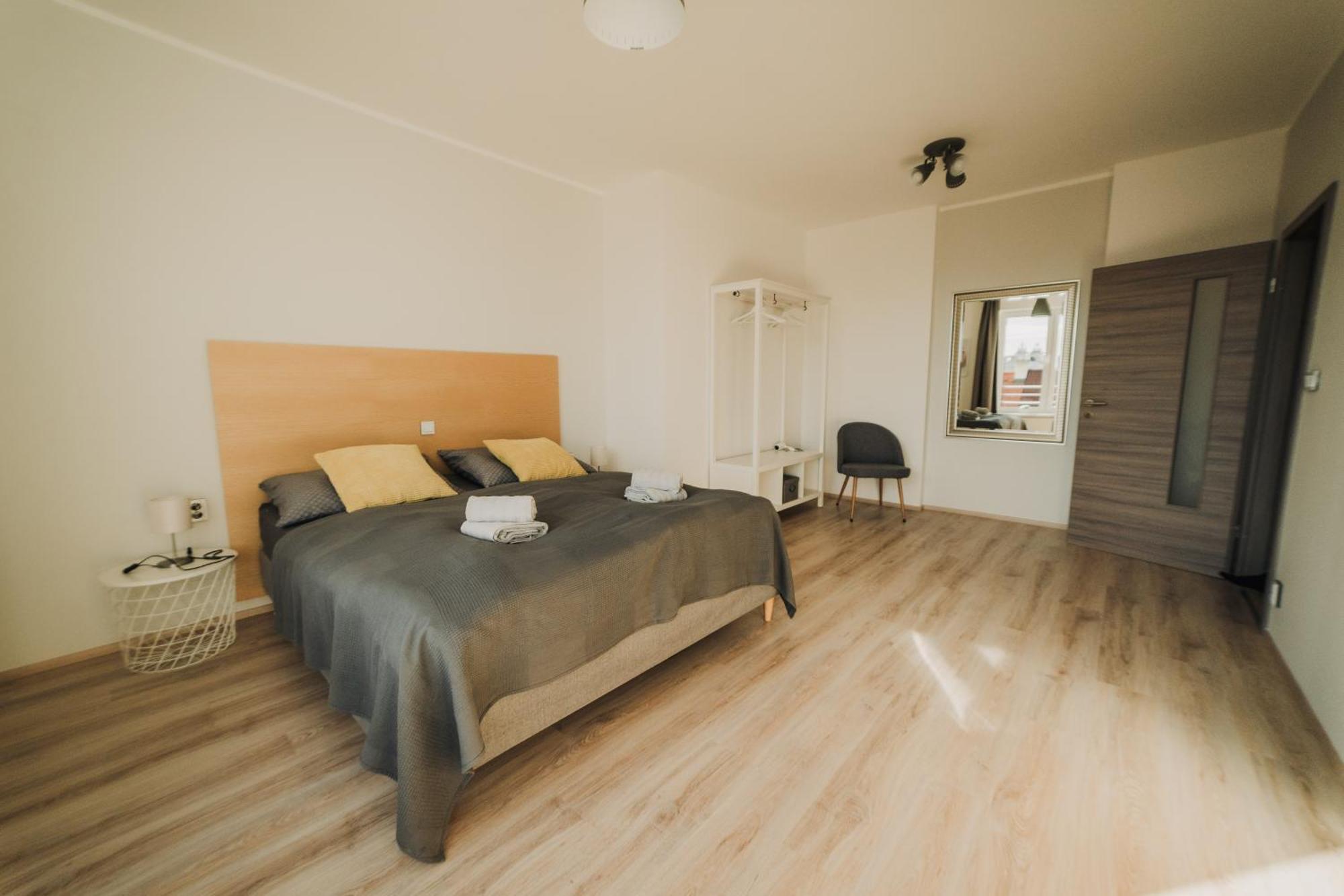 Citybeat Apartments, 400M From The Square Πίλζεν Εξωτερικό φωτογραφία