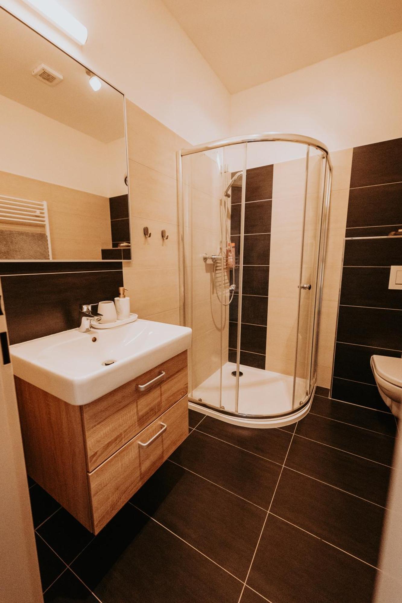 Citybeat Apartments, 400M From The Square Πίλζεν Εξωτερικό φωτογραφία